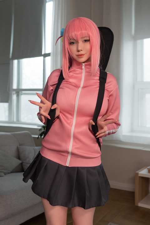 Alina Becker - Bocchi.jpg Alina Becker - Bocchi.jpg